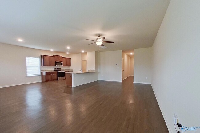 Photo - 1067 Pilgrim Ln