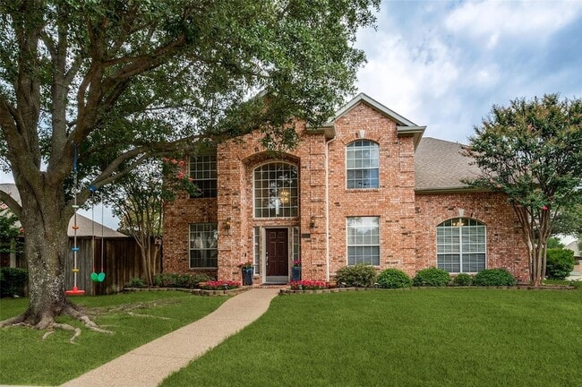 Building Photo - 4621 Hinton Dr