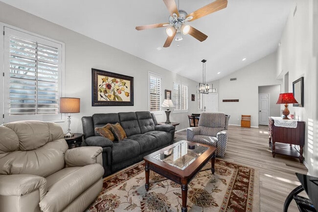 Building Photo - 3422 E University Dr Unit SI ID1385955P