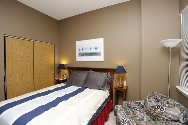 Photo - Seven Corners