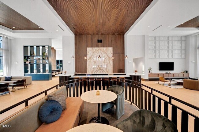 Photo - 1950 Grisdale Ln Unit A5A