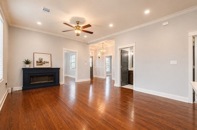 Photo - 1110 Avenue K Unit UP