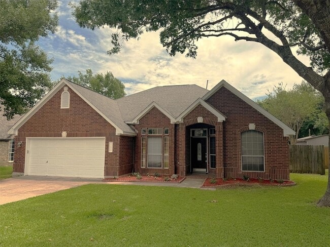 Building Photo - 16101 W Dorman Dr