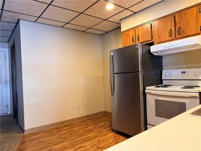 Photo - 24 W Pike St Unit 3