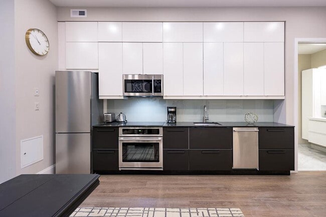 Photo - 1517 Corcoran St NW Unit ID1011180P