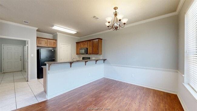 Photo - 211 Forest Dr Loop