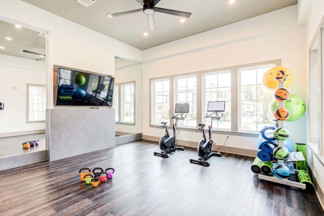 Photo - 599 Tapestry Lp Unit 01-101.1412856