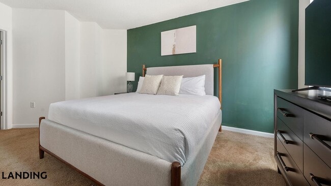 Photo - 70 I St SE Unit 70-1021