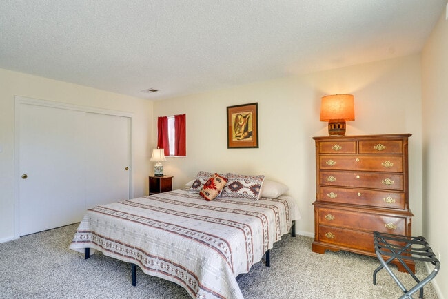 Photo - 3412 Ann Cir SE Unit SI ID1579703P