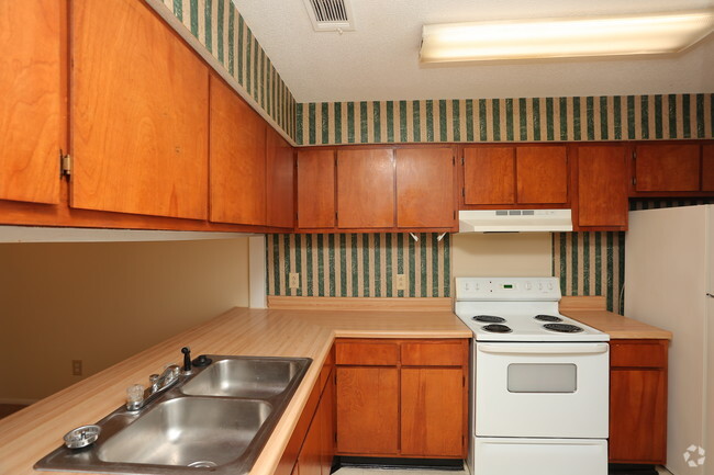 Photo - Shadowood West