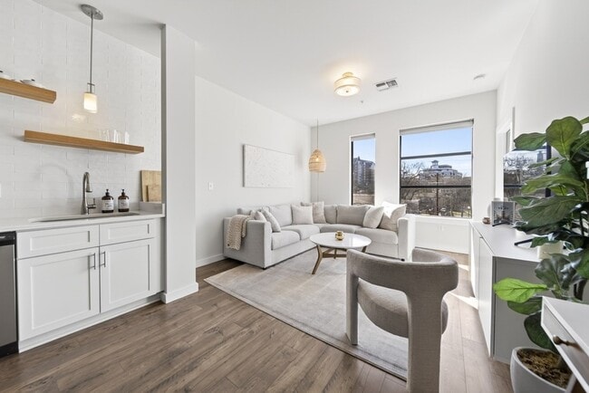 Photo - 1900 12th Ave S Unit 322