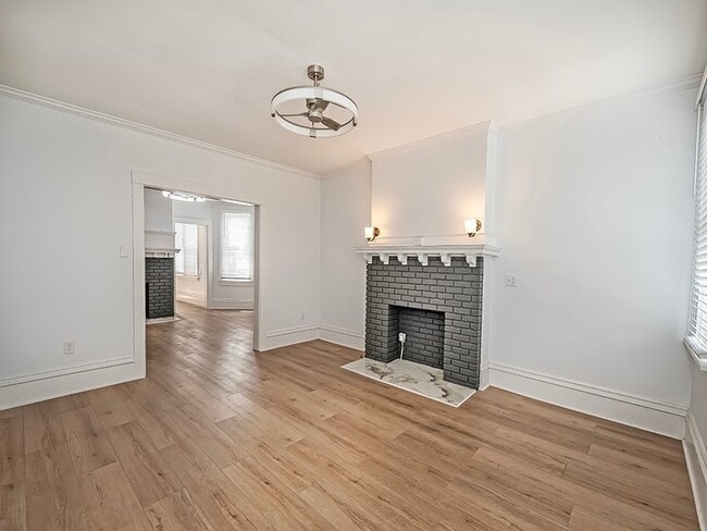 Photo - 624 N Sheridan Ave
