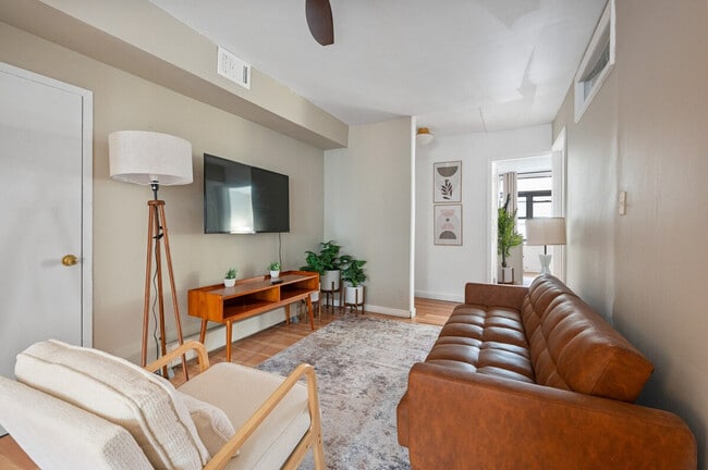 Photo - 309 W 28th St Unit SI ID1390073P