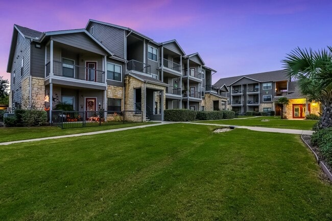 Photo - Republic Deer Creek