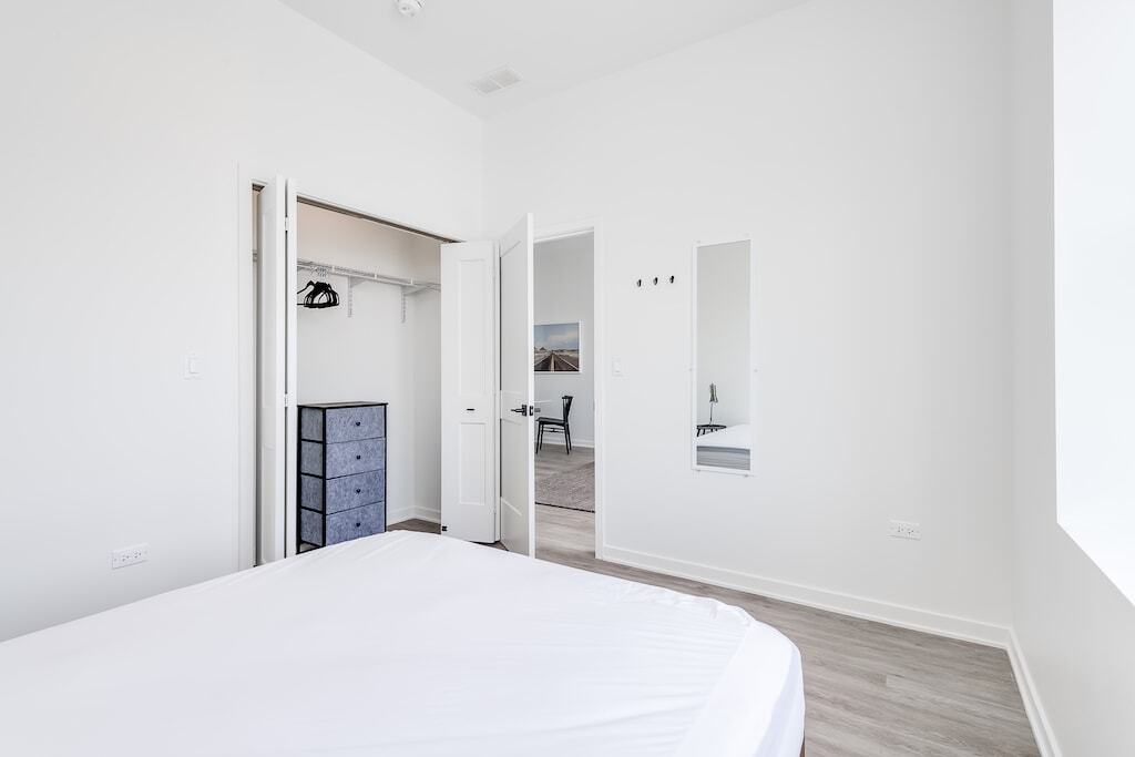 Floor Plan - Unit 402