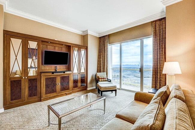 Photo - 135 E Harmon Ave Unit SI ID1293411P