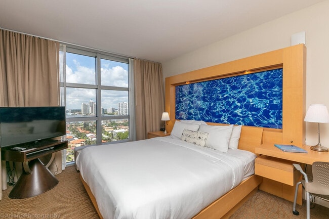 Photo - 18695 Collins Ave Unit FL25-ID1049782P