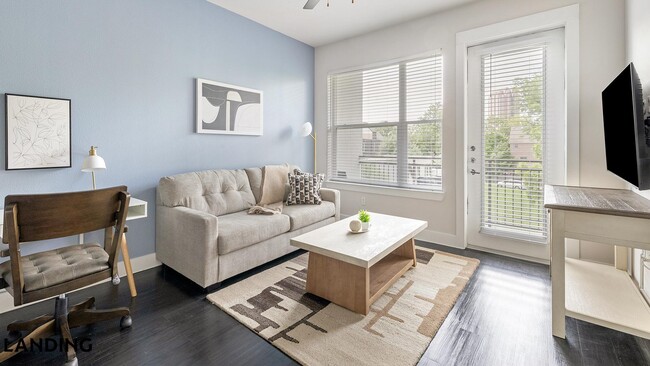 Building Photo - 4001 Ross Ave Unit 358