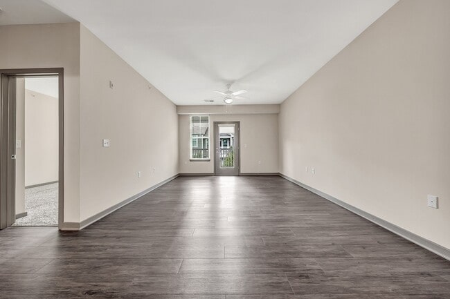 Photo - Avellan Springs Apartments