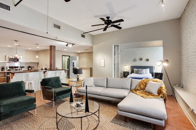 Photo - 1041 Constance St Unit SI ID1265378P