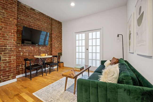 Photo - 416 W 49th St Unit ID1261202P