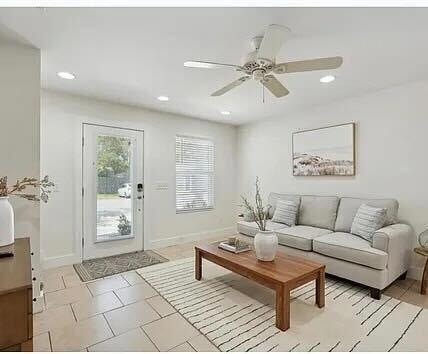 Photo - 8631 Marlin Pl