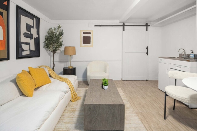 Photo - 173 N 7th St Unit ID1257495P