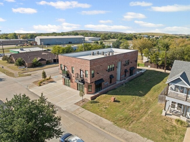 Photo - 201 E 5th St Unit 211