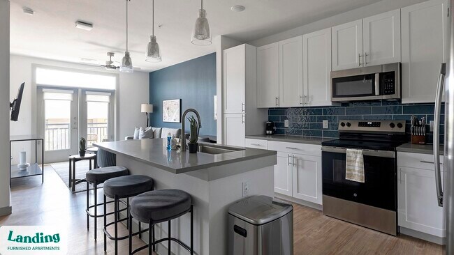 Photo - 3706 Goodwin Ave Unit 233