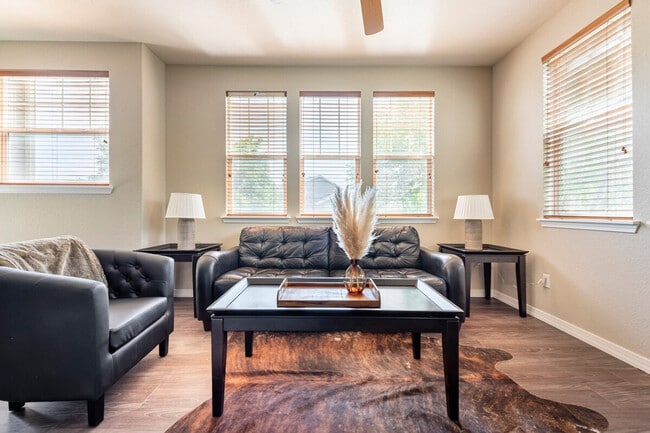 Photo - 8393 Canyon Rim Trail Unit ID1045096P