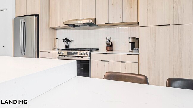 Photo - 2623 Keene St Unit 537