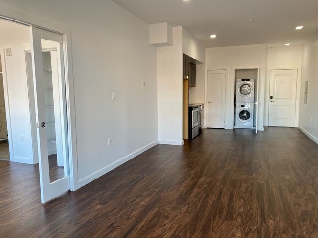 Photo - 824 N Calvert St
