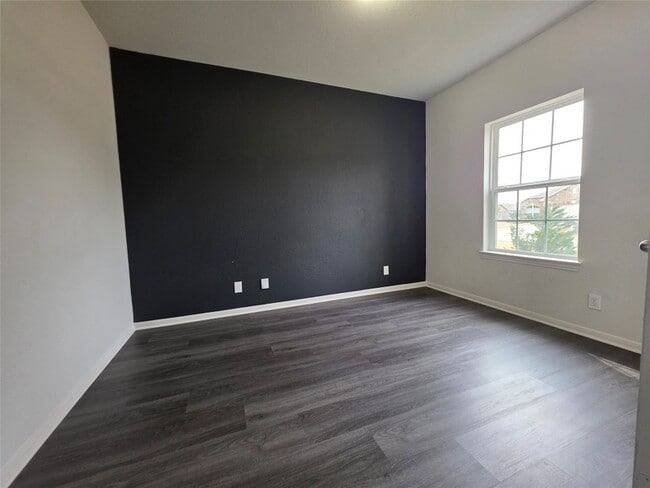 Photo - 3414 Riverside Glen Ln