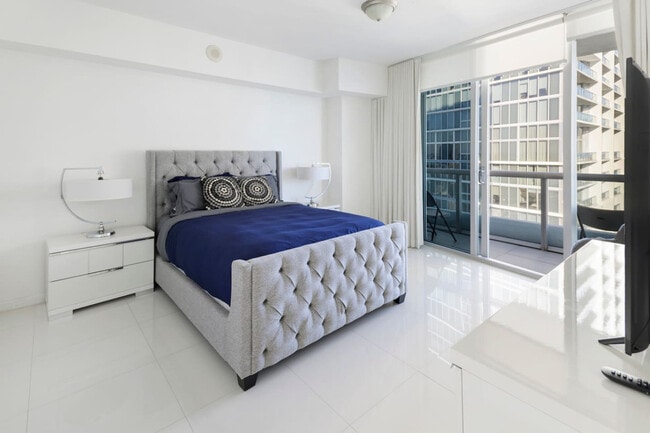 Photo - 485 Brickell Ave Unit SI ID1520351P