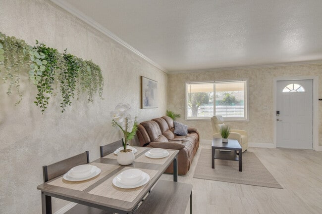 Building Photo - 16205 NW 39th Ct Unit ID1307036P