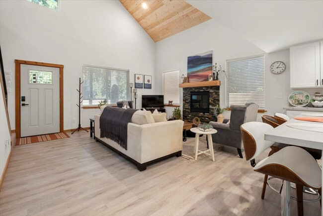 Photo - 125 Mountain View Dr Unit ID1035926P