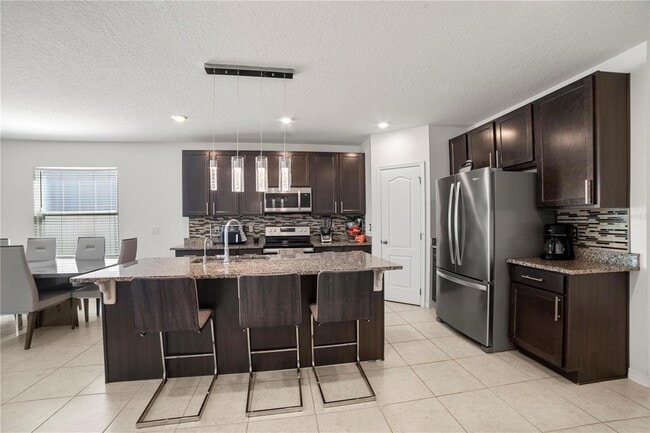Photo - 817 Boca Vista Ct