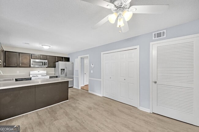 Photo - 4000 Sand Wedge Cir