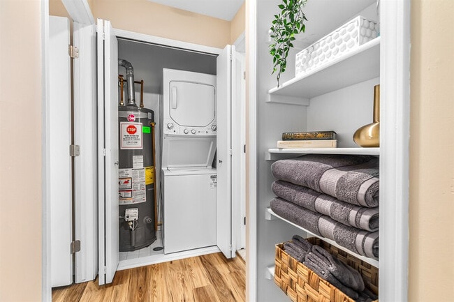 Photo - 18423 Sharon Ln Unit ID1032353P