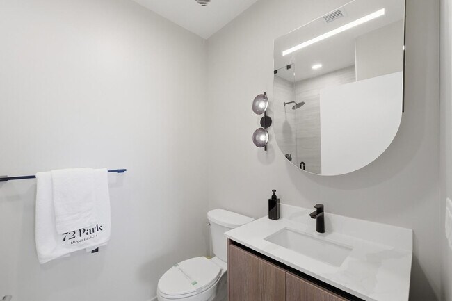 Photo - 580 72nd St Unit SI ID1540051P