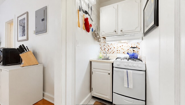 Photo - 1253 Beacon St Unit SI FL1-ID1237986P
