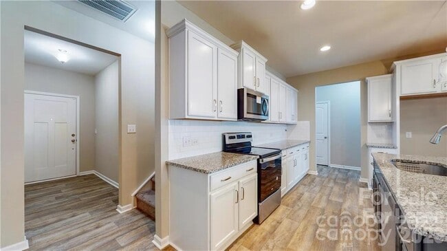 Photo - 8550 River Ridge Dr