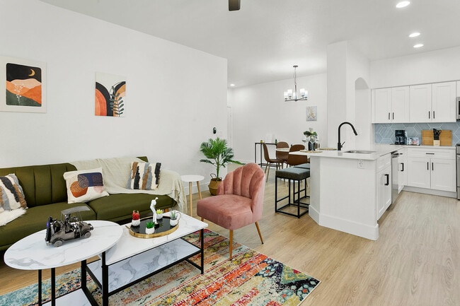 Photo - 9450 W Cabela Dr Unit ID1014314P