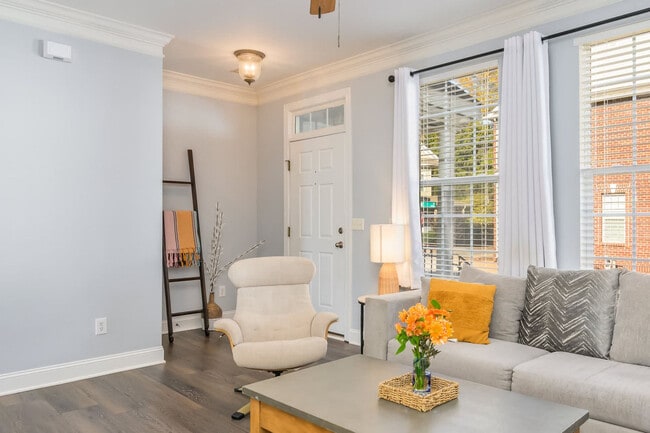 Photo - 21322 Pine St Unit SI ID1579131P