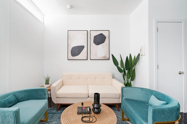 Building Photo - 444 W 48th St Unit SI ID1022009P