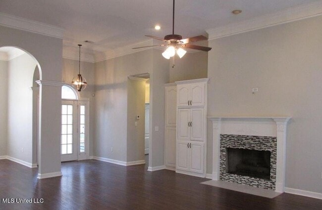 Photo - 201 Apple Blossom Cir