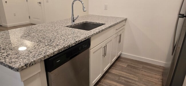 Photo - 61 Virginia Ave Unit 103