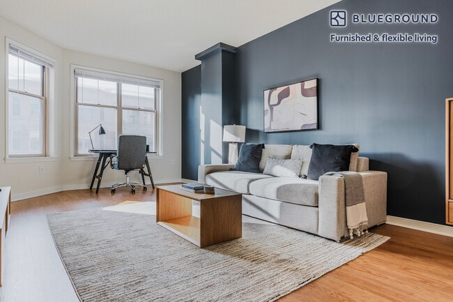 Building Photo - 2400 M St NW Unit SI FL9-ID909