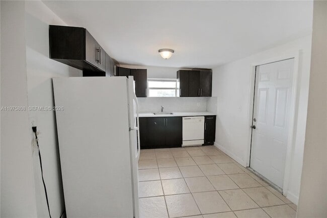 Photo - 1160 W 26th Ct