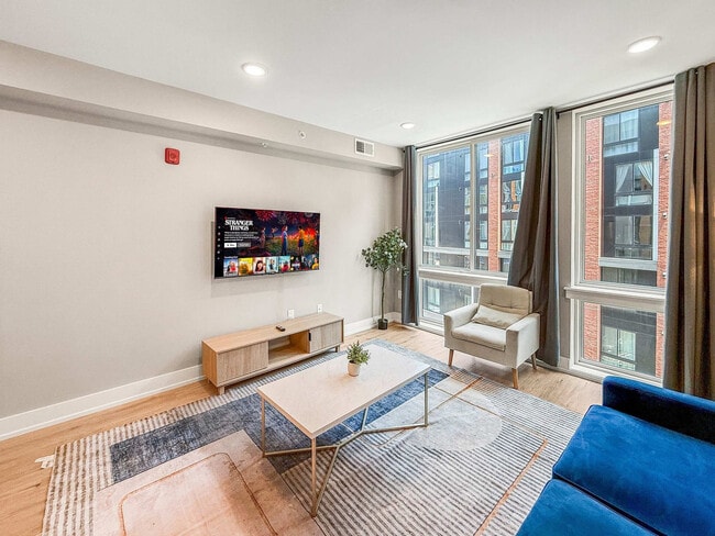 Building Photo - 900 N Delaware Ave Unit ID1094807P